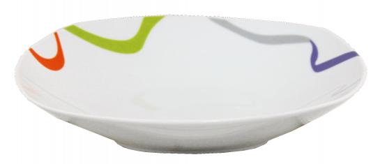 Elegancki i praktyczny talerz w kształcie kwadratu z zaokrąglonymi kątami. Praktyczny i przydatny w kuchni oraz profesjonalnej gastronomii. Wykonany z porcelany.