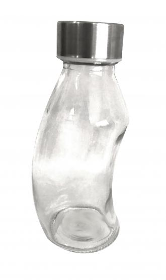 Praktyczna butelka idealnie nadaje się do przechowywania i serwowania różnego rodzaju napojów, oliw czy tez innych przypraw w płynie. Dzięki szczelnej zakrętce produkty zachowują świeżość.