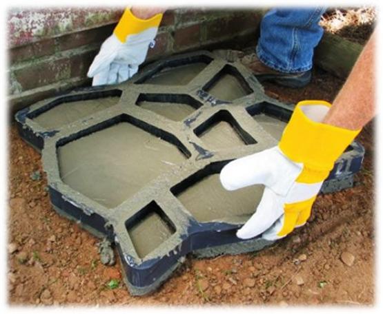 FORMA DO KOSTKI BRUKOWEJ 43 x 42,5 x 4 cm 