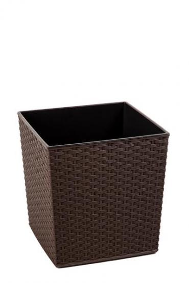 Nowoczesna doniczka odporna na mróz. Posiada specjalny wkład. Przestrzeń pomiędzy dnem doniczki a wkładem zapewnia stałe nawodnienie rośliny.