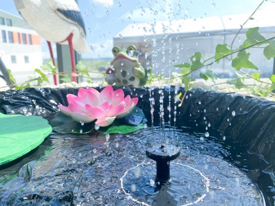 FONTANNA SOLARNA FI 18 CM 