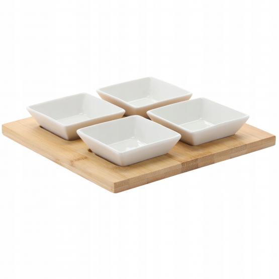 KPL. DO SERWOWANIA PRZYSTAWEK - 4 MISECZKI KWADRATOWE PORCELANOWE Z BAMBUSOWĄ DESKĄ 22x22x3,5CM 