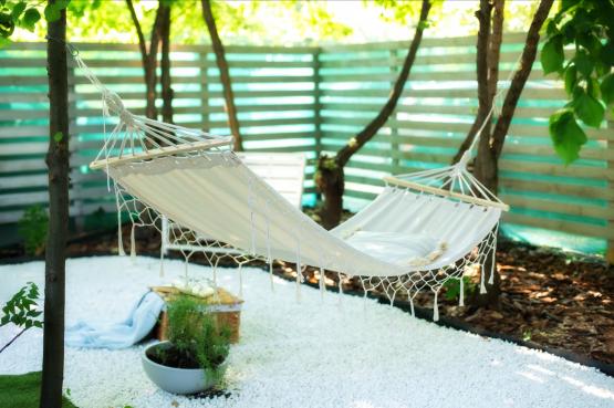 HAMAK Z FRĘDZLAMI BOHO 200x100 CM BEŻOWY