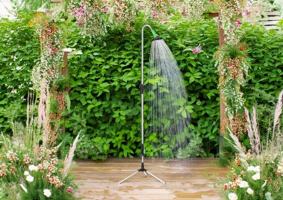 PRYSZNIC OGRODOWY NA TRÓJNOGU