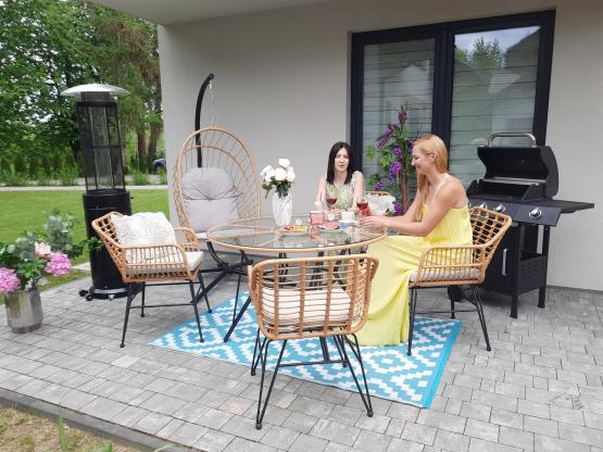 Zestaw Mebli Ogrodowych Garden Line Brązowy z Szarymi Poduszkami - (Stół + 4 Krzesła) 