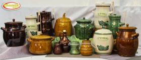 Rodzina garnków ceramicznych w firmie Chomik