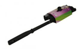 Poręczny i wygodny ściągacz do szyb wraz z myjką. Przydatny podczas mycia szyb i luster. Nie uszkadza powierzchni i gwarantuje dokładne oczyszczenie.