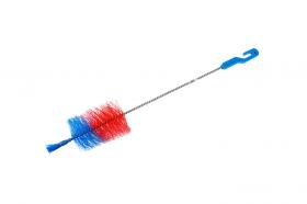 Szczotka pozwala na precyzyjne wyczyszczenie butelek i innych naczyń, których umycie w klasyczny sposób jest niemożliwe. Jest ona obowiązkowym elementem wyposażenia każdego domu. Wykonana z trwałych materiałów, które umożliwiają wielokrotne mycie.