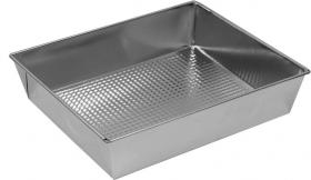 Uniwersalna brytfanna fakturowana do pieczenia w kolorze srebrnym. Produkt posiada świadectwo jakości zdrowotnej. Wymiary blachy  280 x 235 x 60 mm