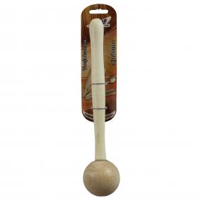 Drewniana pałka do ucierania ciasta w makutrze