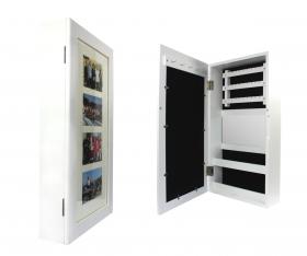 Przechowywanie biżuterii jeszcze nigdy nie było takie proste. 